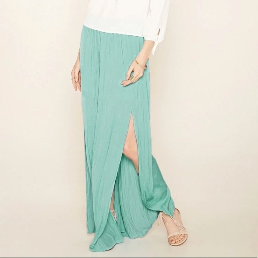 Forever 21 Contemporary Split Leg Skirt